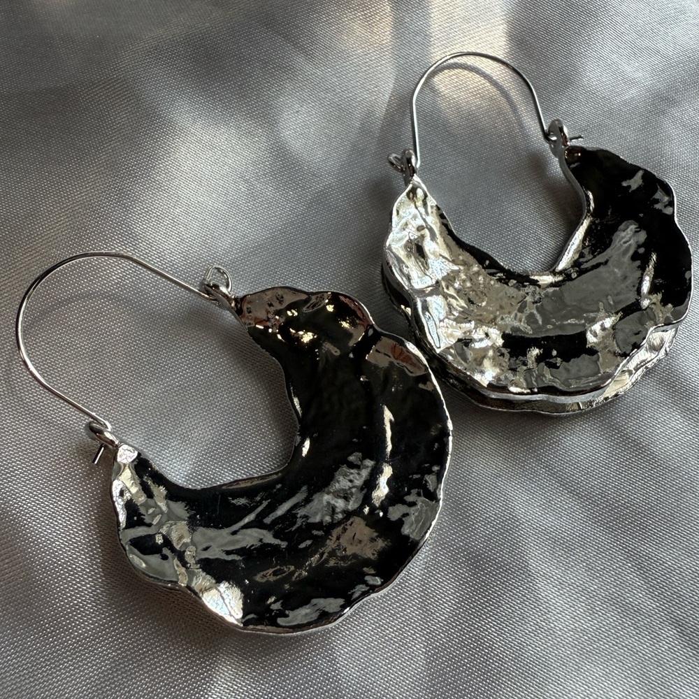 Zara crescent silver new earrings